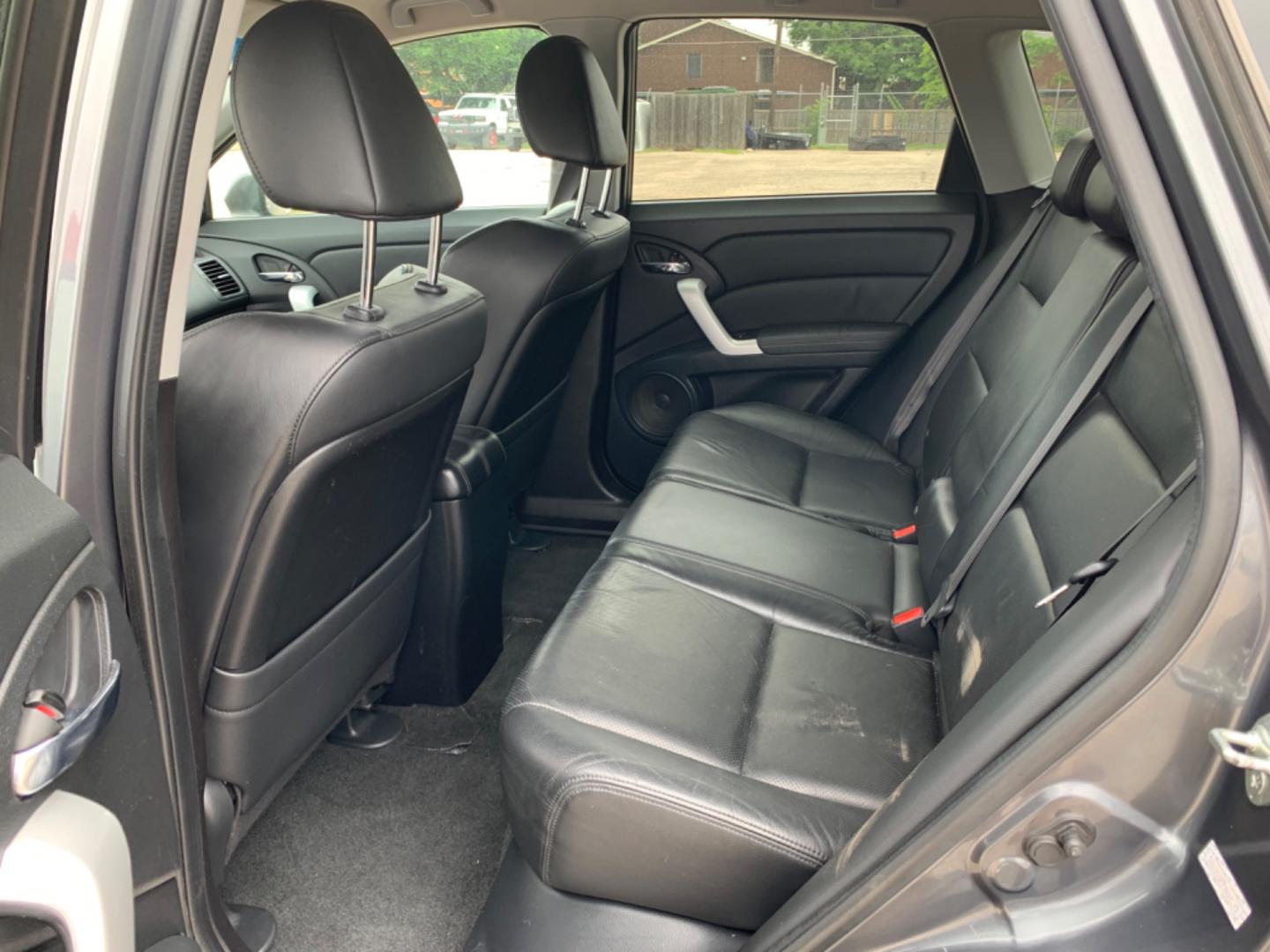 2009 Silver /Black Acura RDX (5J8TB18239A) with an 2.3L L4 DOHC 16V engine, Automatic transmission, located at 1830 North Belt Line Road, Irving, TX, 75061, (469) 524-0199, 32.834373, -96.993584 - Photo#8